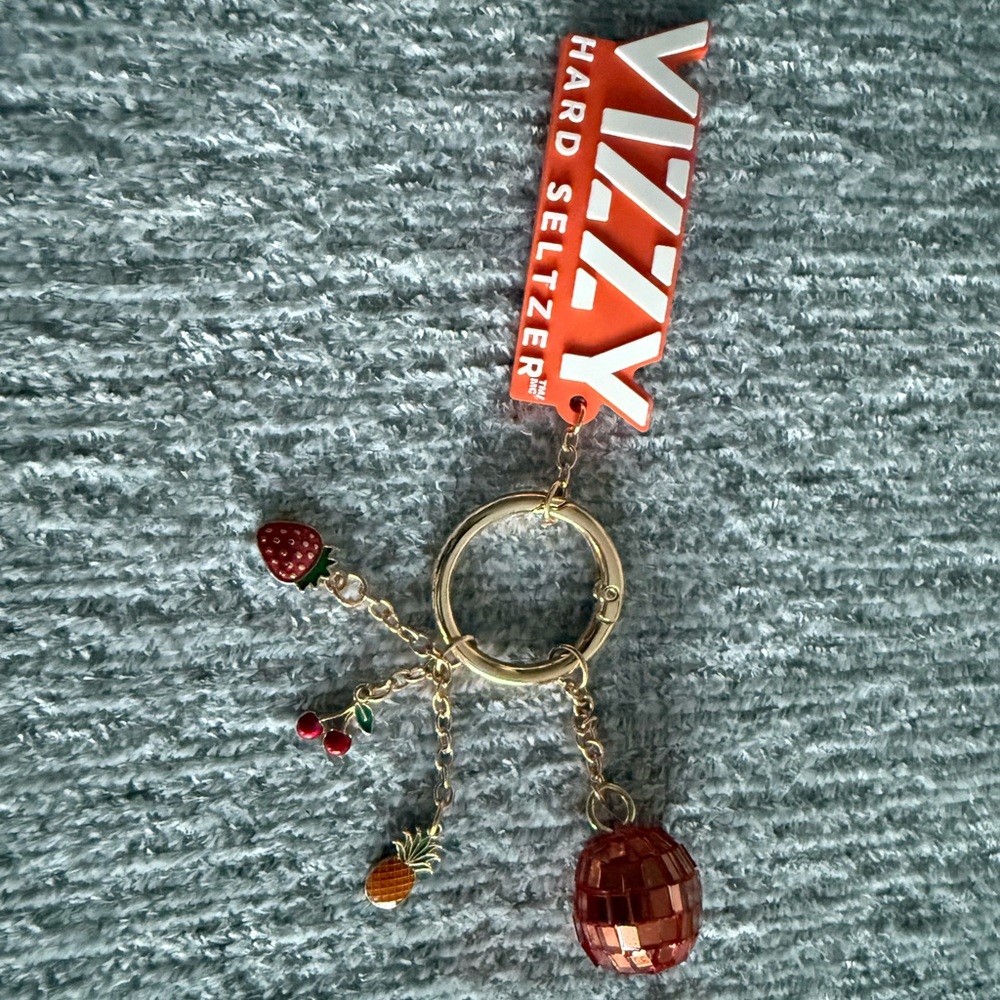VIZZY Hard Seltzer Keychain with Red and Gold Charms